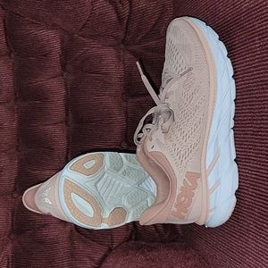Hoka Clifton 7 Womens Size  8